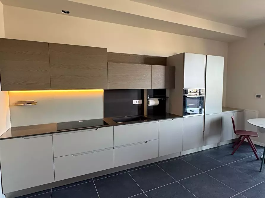 Immagine 3 di Trilocale in affitto  a Pescara