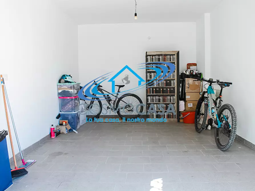 Immagine 30 di Trilocale in vendita  a Pescara