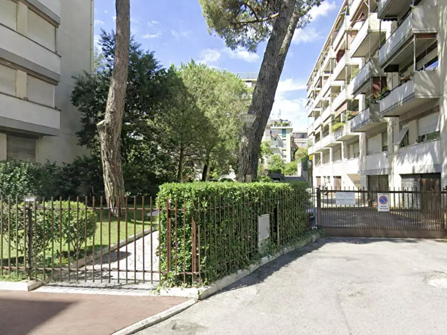 Immagine 2 di Garage in vendita  a Rapallo