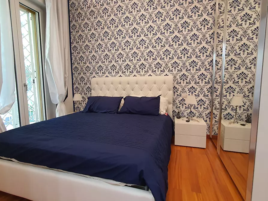 Immagine 24 di Attico in vendita  a Rapallo