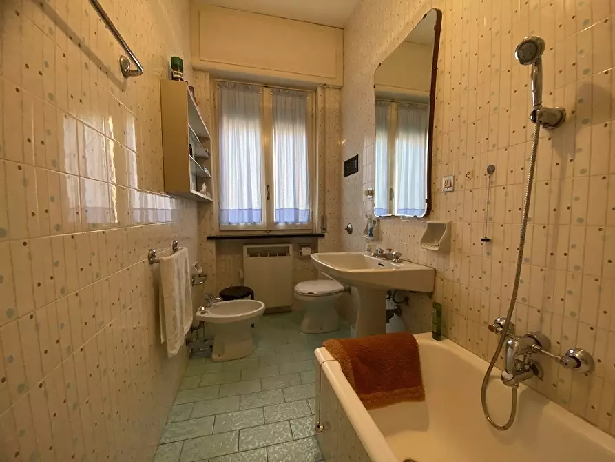 Immagine 26 di Trilocale in affitto  a Santa Margherita Ligure