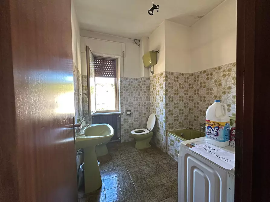 Immagine 25 di Quadrilocale in vendita  in viale Guglielmo Marconi 69 a Forano