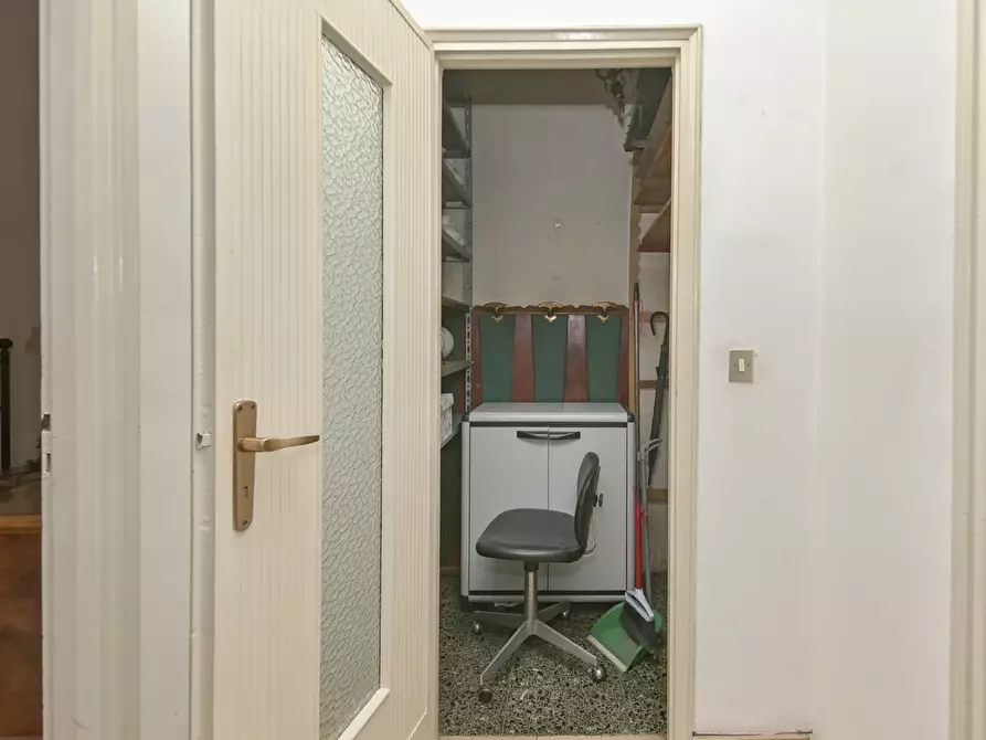 Immagine 41 di Quadrilocale in vendita  in via Rosta 1 bis a Torino