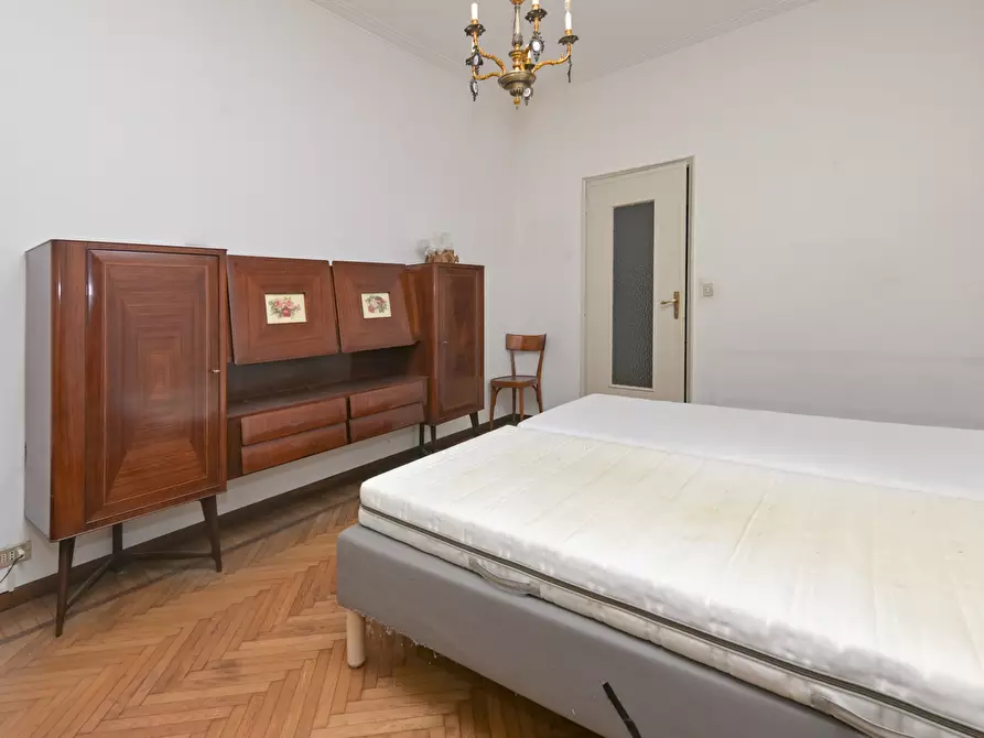 Immagine 34 di Quadrilocale in vendita  in via Rosta 1 bis a Torino