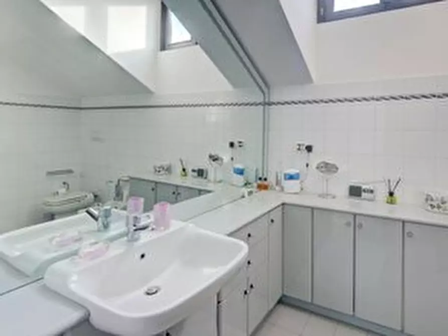 Immagine 18 di Villa in vendita  in Via Caselette 35 a Alpignano