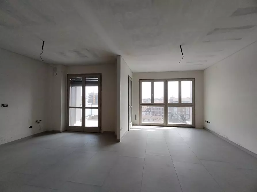 Immagine 17 di Quadrilocale in vendita  in Via Pietro Cossa 105 a Torino