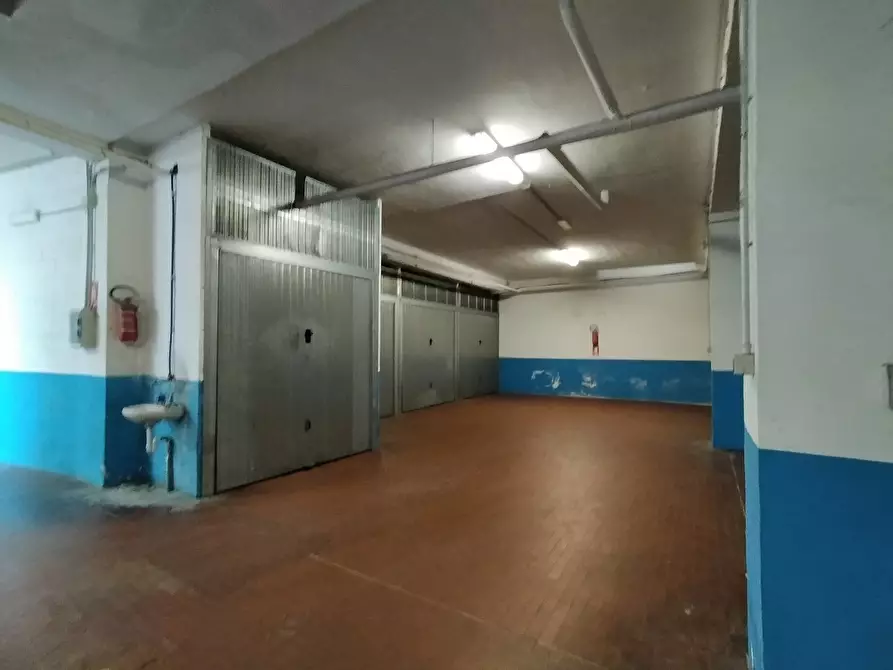 Immagine 9 di Garage in affitto  in Via Gianfrancesco Re 28 a Torino