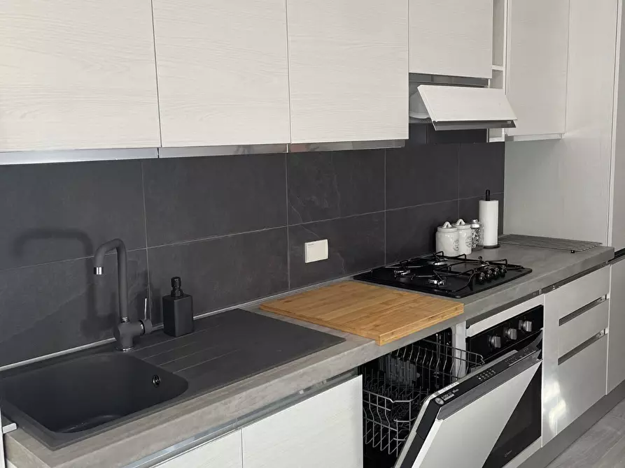 Immagine 5 di Stanza singola in affitto  in via Caprera 37 a Torino