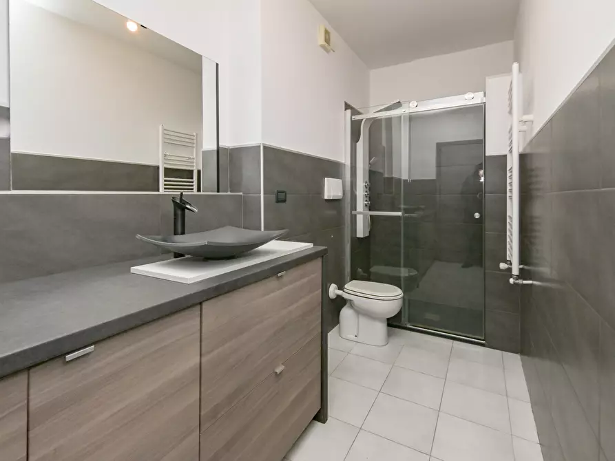 Immagine 23 di Quadrilocale in affitto  in Via Pietro Cossa 293/40 a Torino