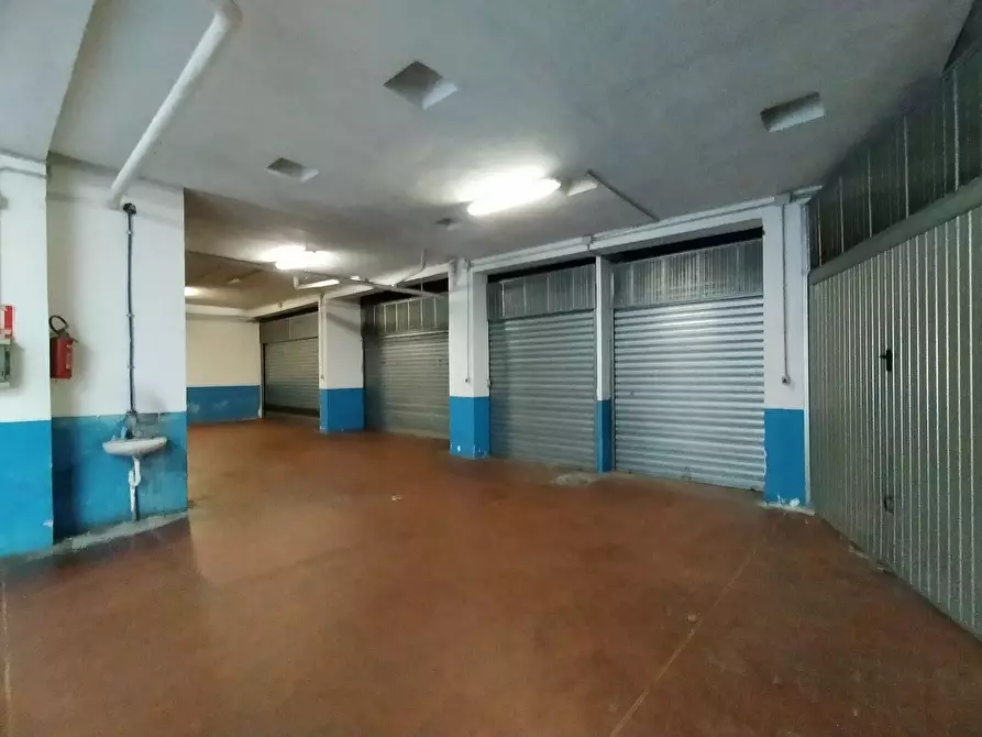 Immagine 8 di Garage in affitto  in Via Gianfrancesco Re 28 a Torino
