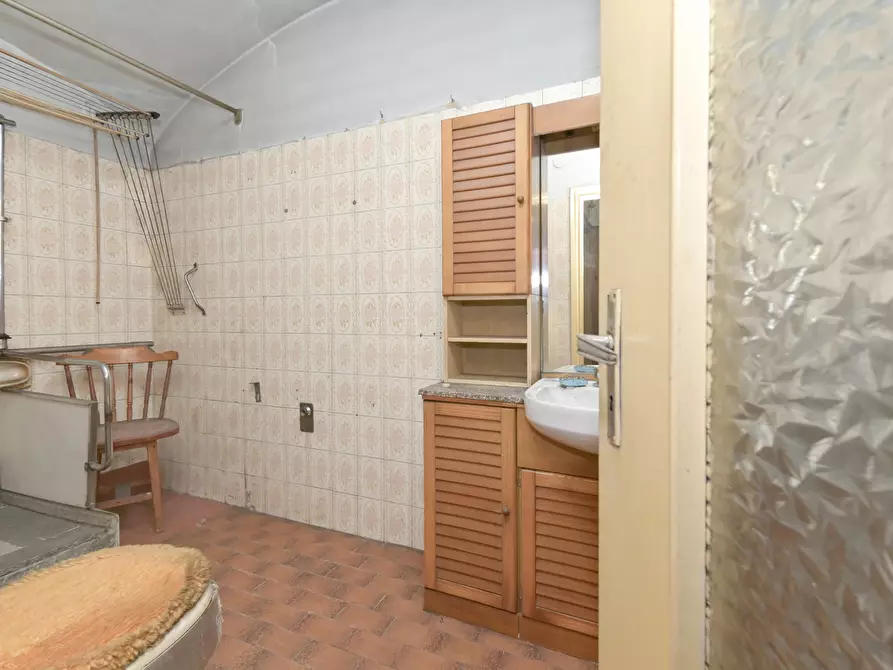 Immagine 20 di Porzione di casa in vendita  in via salvatore mura 18 a Front