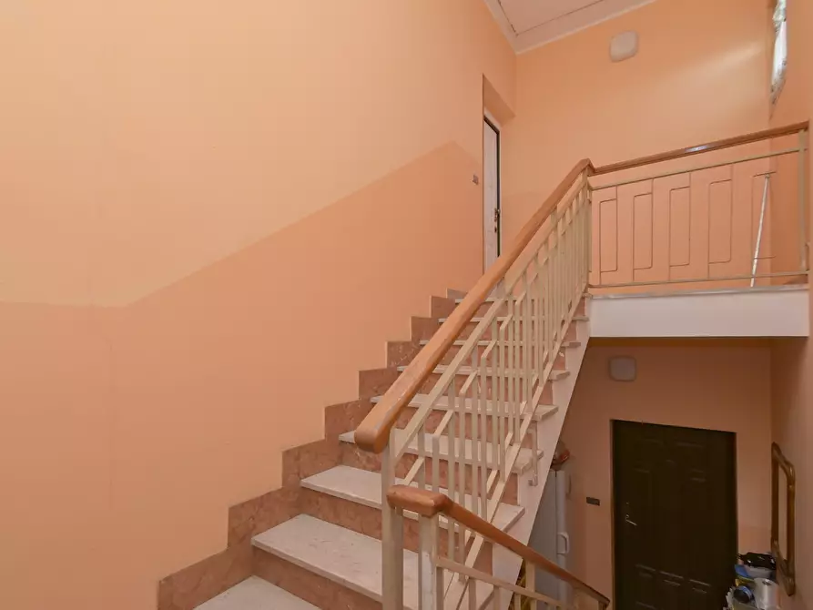 Immagine 41 di Casa bifamiliare in vendita  in Via Settimo 80 a Leini