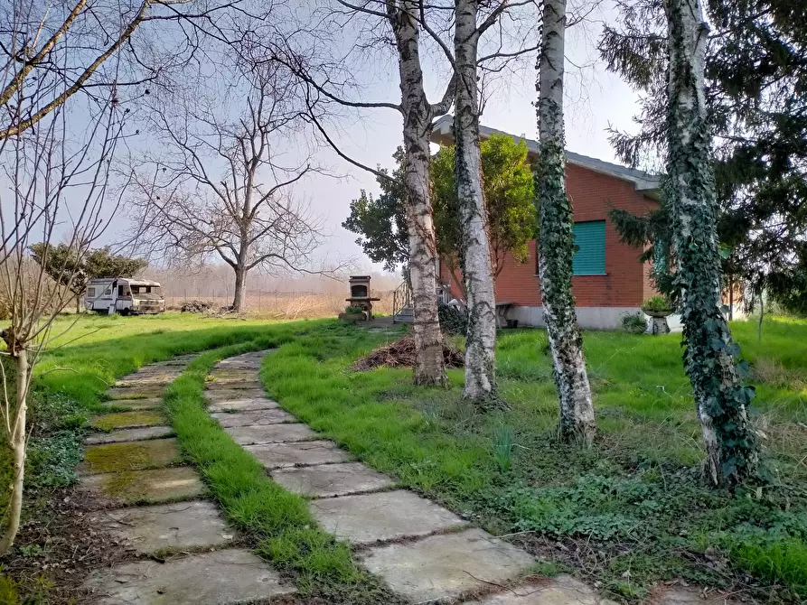 Immagine 2 di Casa indipendente in vendita  in Via Moncenisio 4 a Sant'ambrogio Di Torino