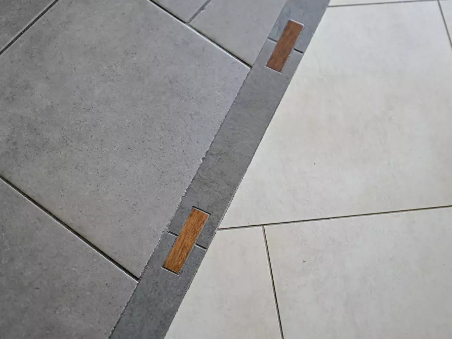 Immagine 59 di Trilocale in vendita  in Corso Monte Cucco 146 a Torino