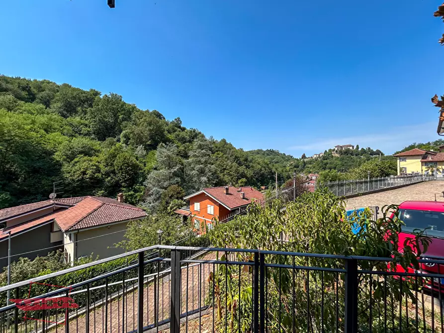 Immagine 14 di Quadrilocale in vendita  in Strada Valle Massa 34 a Castiglione Torinese