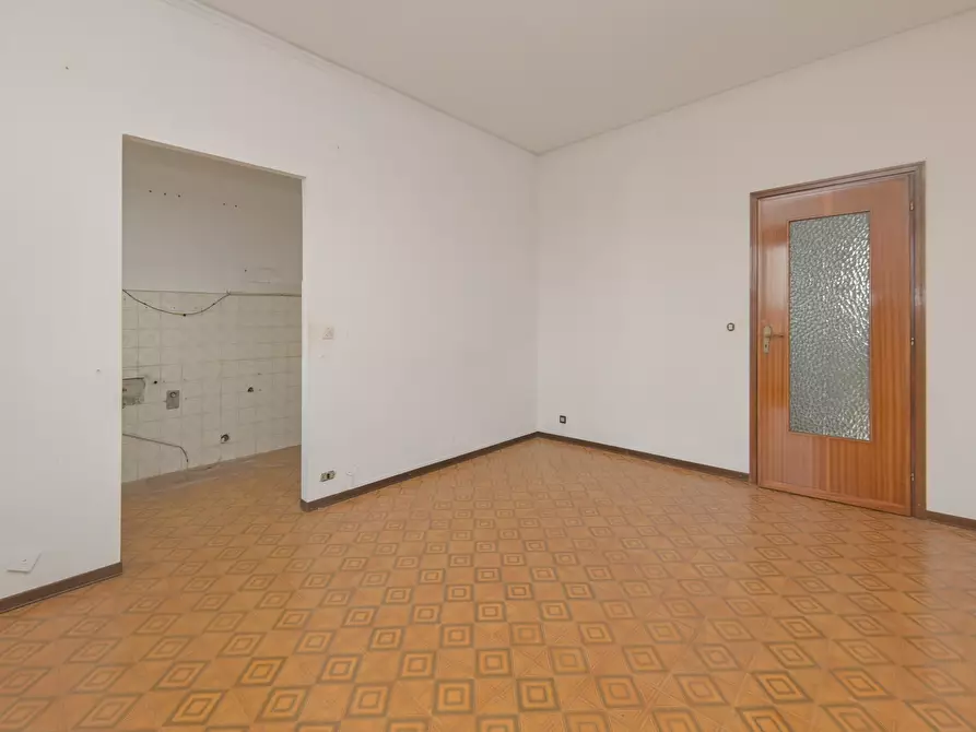 Immagine 10 di Appartamento in vendita  in via Giacosa 12 a Moncalieri