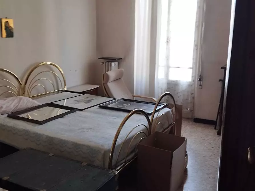 Immagine 3 di Quadrilocale in vendita  in Via Ugo Foscolo 1 a Novi Ligure