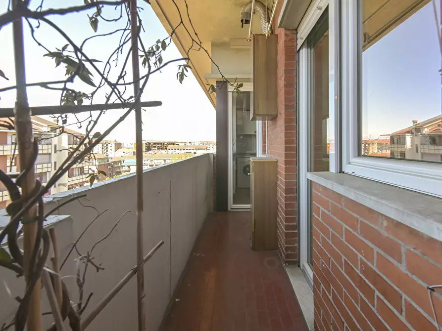 Immagine 25 di Quadrilocale in vendita  in Via Buenos Aires a Torino