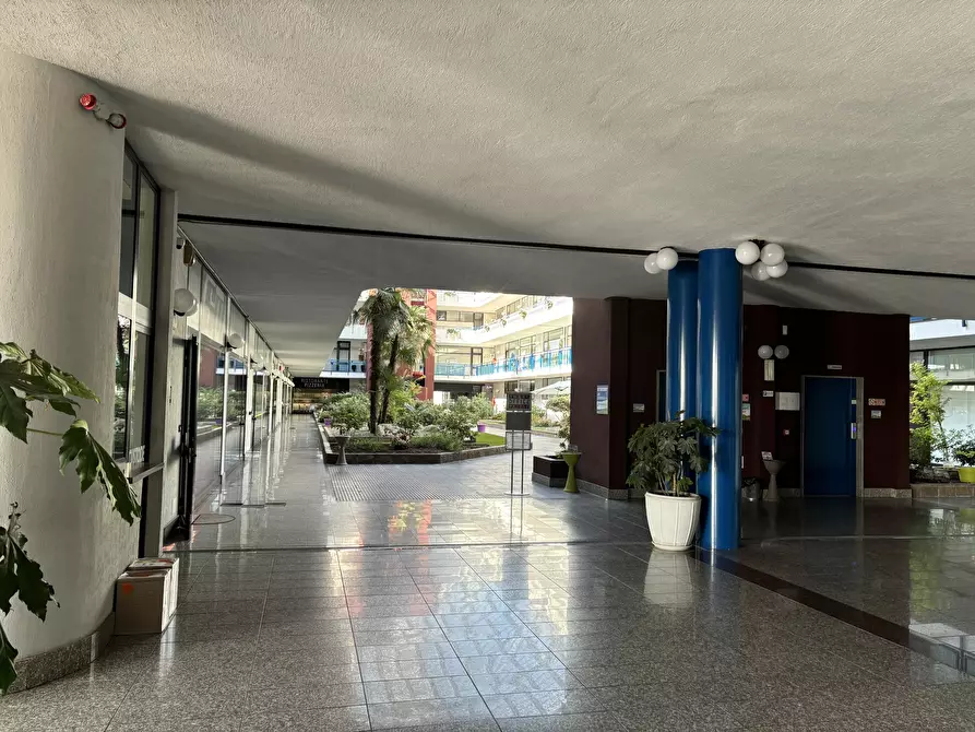 Immagine 8 di Ufficio in vendita  in Strada Torino 43/45 a Orbassano