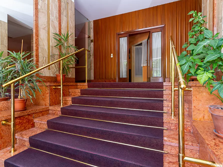 Immagine 5 di Trilocale in vendita  in Via Barletta 158 a Torino