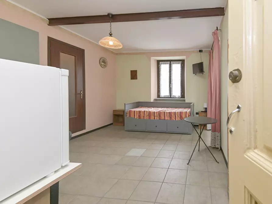 Immagine 32 di Monolocale in vendita  in Via Roma 3 a Viù