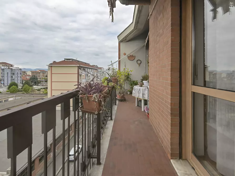 Immagine 16 di Quadrilocale in vendita  in Via Nicomede Bianchi 102 a Torino
