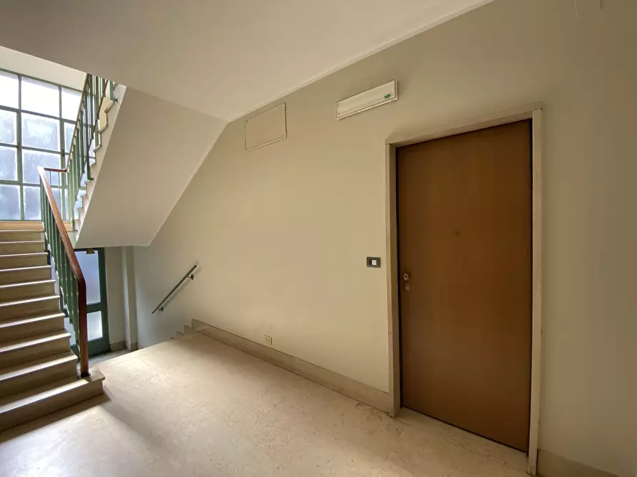 Immagine 14 di Stanza singola in affitto  in via Caprera 37 a Torino