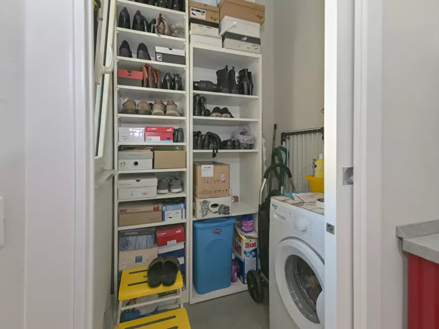 Immagine 53 di Quadrilocale in vendita  in via trecate 15 a Torino