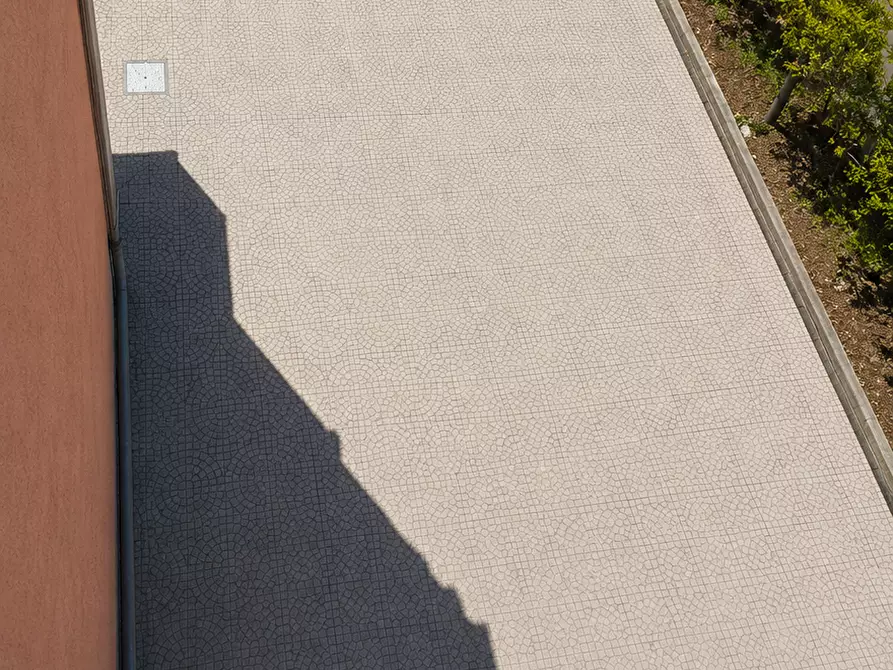 Immagine 10 di Attività artigianale in vendita  in Via Eugenio Montale 3 a Monopoli