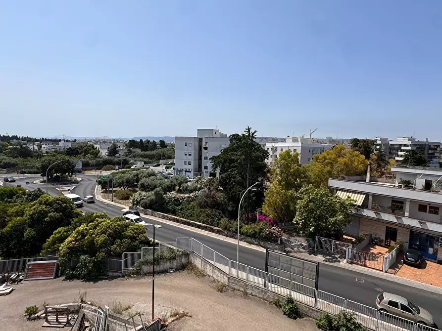 Immagine 32 di Trilocale in vendita  in Via Michelangelo Buonarroti a Monopoli