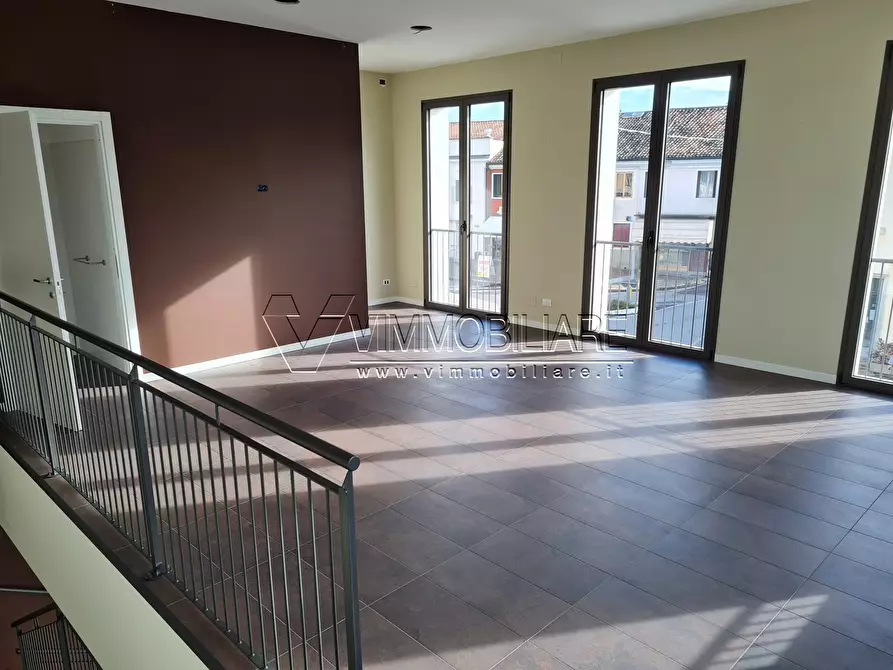 Immagine 14 di Locale commerciale in vendita  in via Carlo Porta angolo via Palladio 1 a Noventa Vicentina