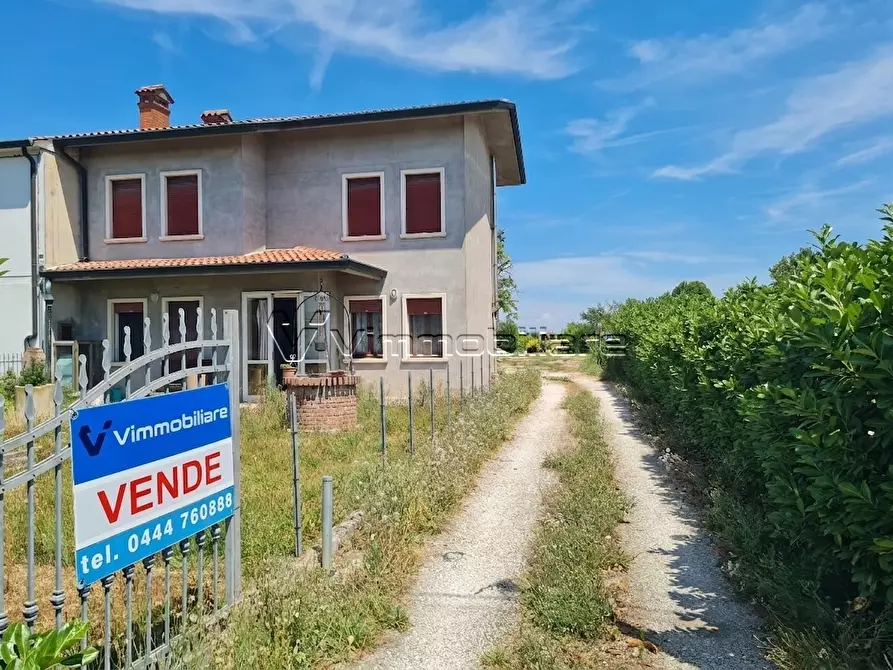 Immagine 2 di Porzione di casa in vendita  in Via Fornase Barco 42/a a Poiana Maggiore