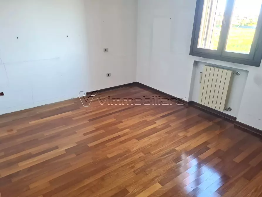 Immagine 15 di Villetta a schiera in vendita  in Via Giacomo Leopardi 3 a Noventa Vicentina