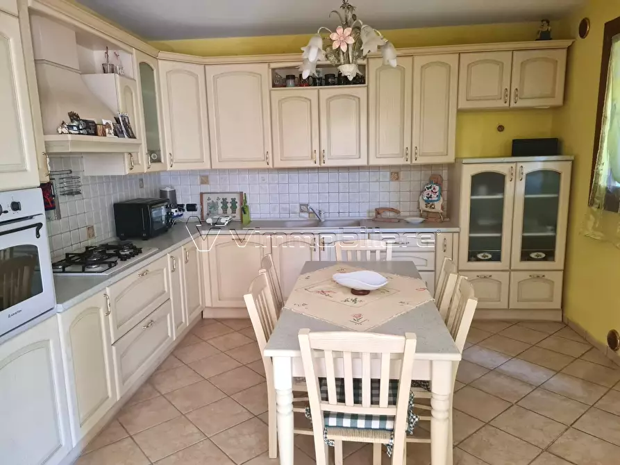 Immagine 8 di Casa indipendente in vendita  a Poiana Maggiore