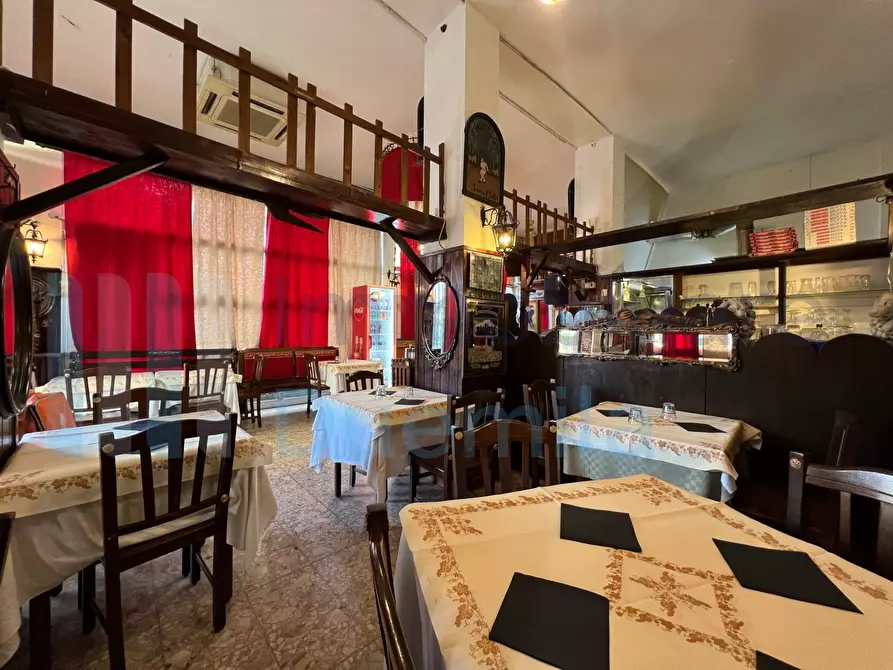 Immagine 5 di Bar / Ristorante in vendita  a Bologna