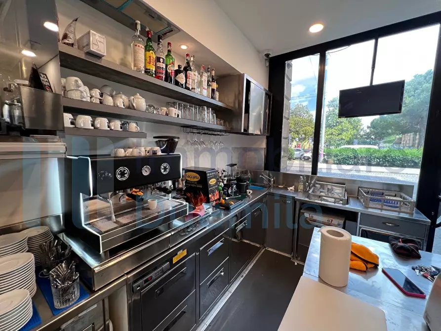 Immagine 5 di Bar / Ristorante in vendita  a Bologna