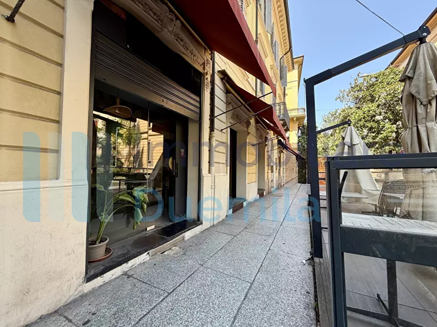 Immagine 33 di Bar / Ristorante in vendita  a Bologna