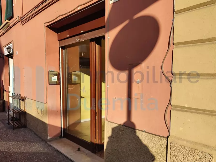 Immagine 14 di Locale commerciale in vendita  a Zola Predosa