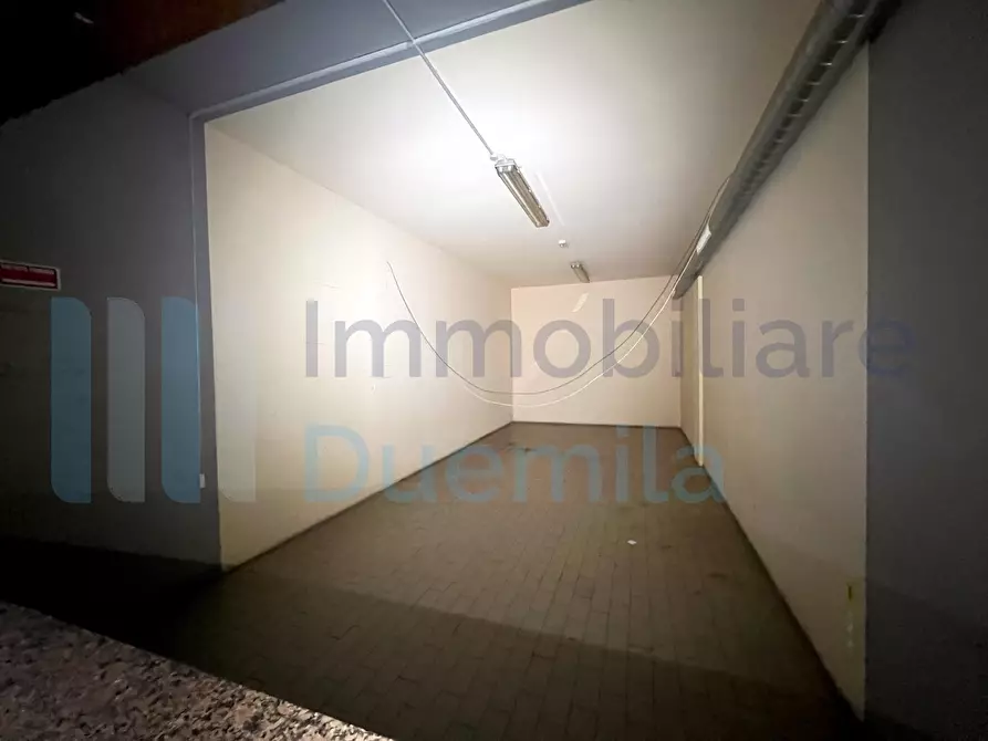 Immagine 16 di Locale commerciale in vendita  a Ozzano Dell'emilia