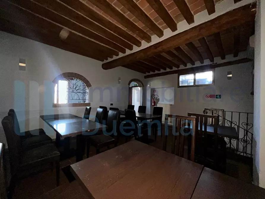 Immagine 69 di Locale commerciale in affitto  a Baricella