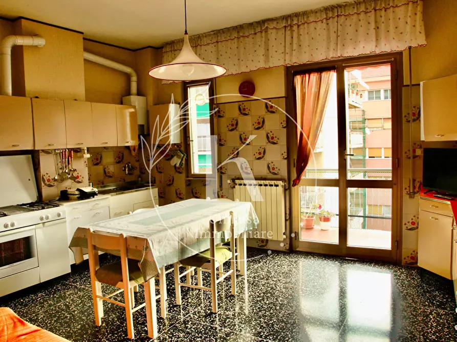 Immagine 16 di Trilocale in vendita  in Via Francesco Crispi 19 a Savona