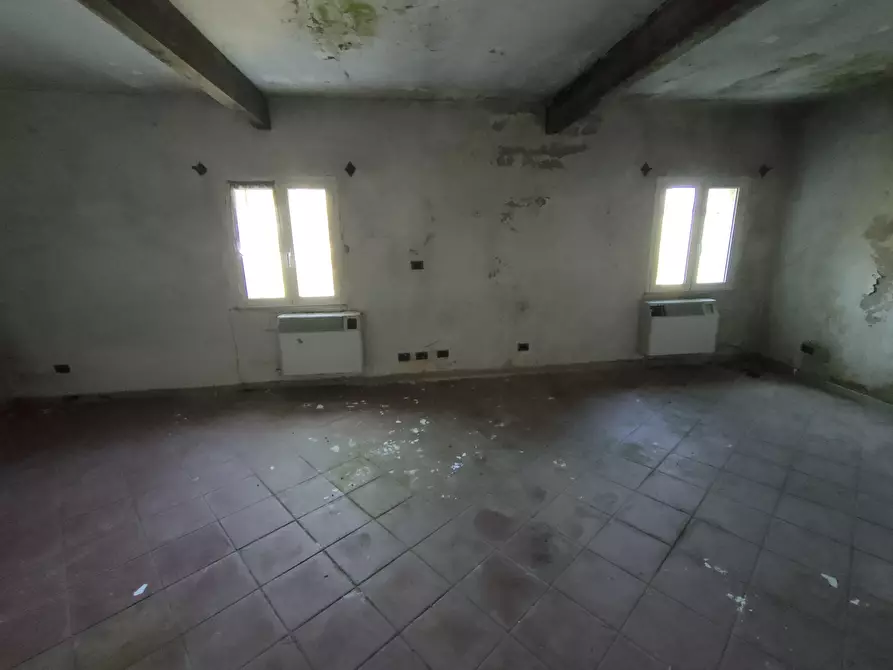 Immagine 15 di Rustico / casale in vendita  in San Bartolomeo del Bosco a Savona