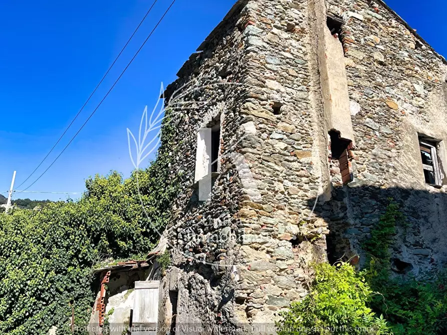 Immagine 9 di Rustico / casale in vendita  in Via Santa Margherita a Vado Ligure