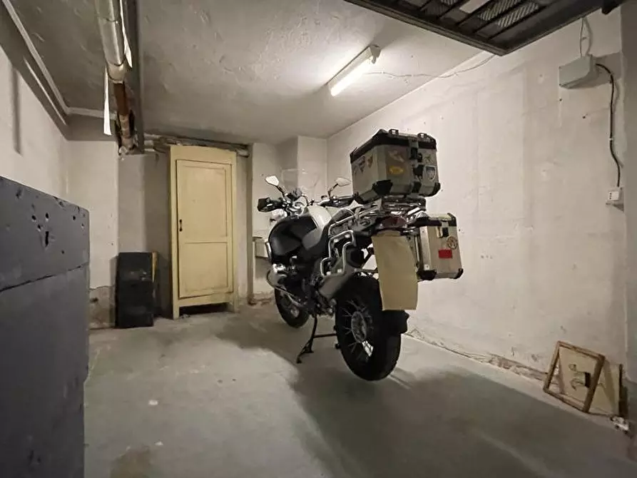 Immagine 13 di Garage in vendita  in Via Angelo Bevilacqua a Savona