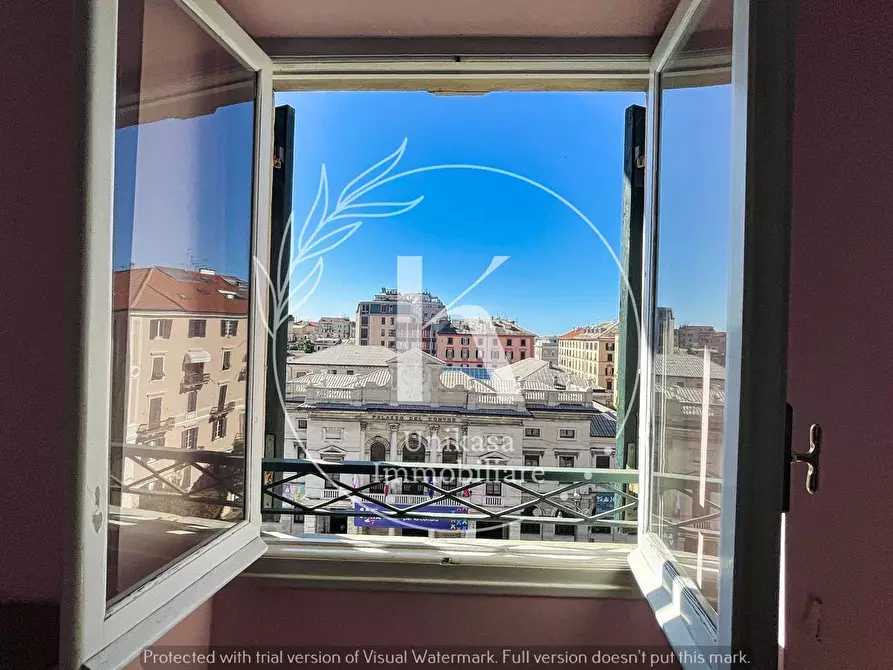 Immagine 19 di Quadrilocale in vendita  in Piazza Sisto IV 1 a Savona