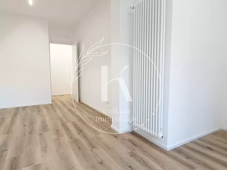 Immagine 16 di Trilocale in vendita  in Piazza Guglielmo Marconi a Savona