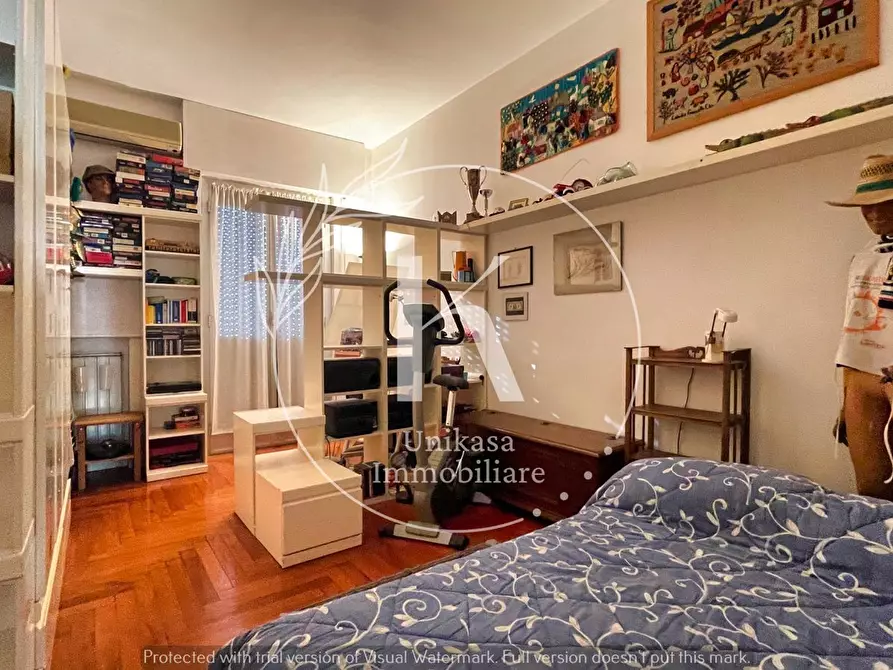 Immagine 18 di Pentalocale in vendita  in Piazza Guglielmo Marconi a Savona