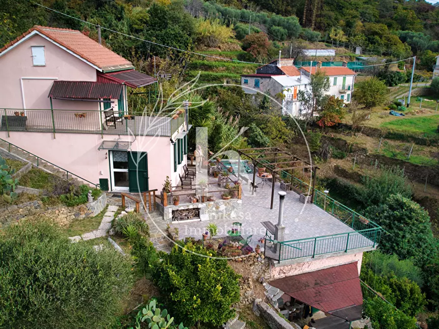 Immagine 2 di Casa indipendente in vendita  in Via Ciantagalletto a Savona