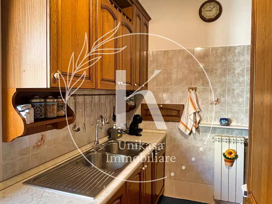 Immagine 22 di Quadrilocale in vendita  in Via Fiume 9 a Savona