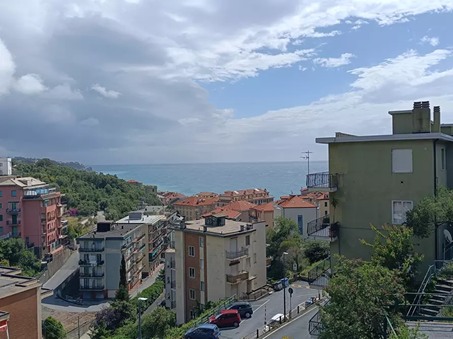 Immagine 2 di Trilocale in affitto  in Via Cassisi 77 a Celle Ligure
